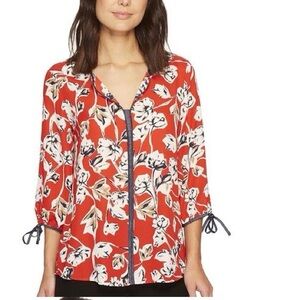 EUC Small Ivanka Trump Blouse